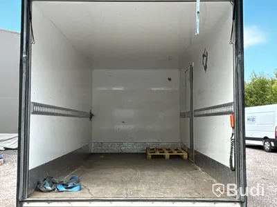 Mercedes-Benz Sprinter | 10124 mil | 2018 | RICC | sidodörr