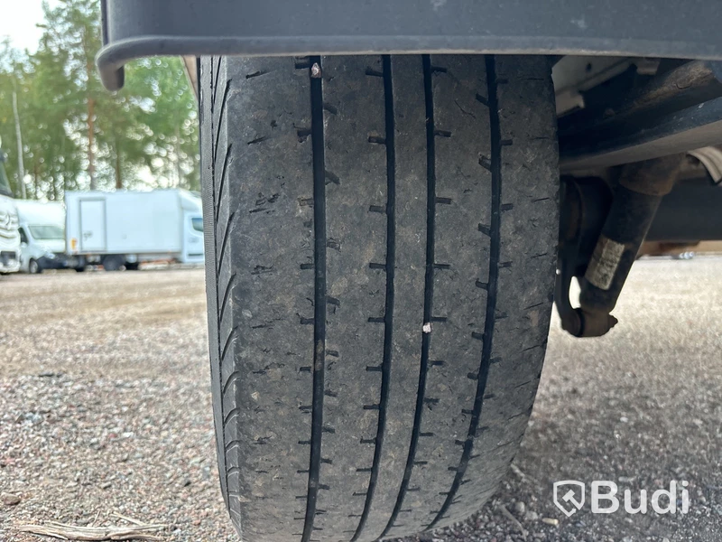 Mercedes-Benz Sprinter | 10124 mil | 2018 | RICC | sidodörr