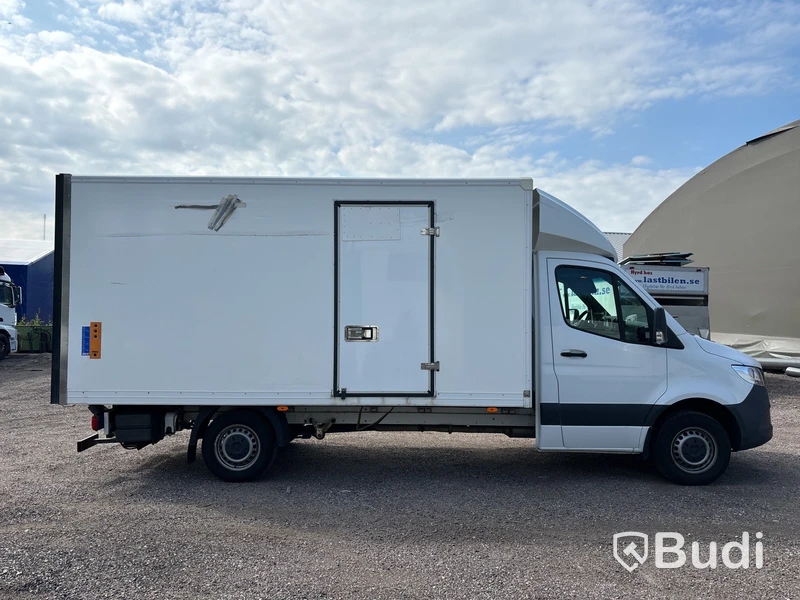 Mercedes-Benz Sprinter | 10124 mil | 2018 | RICC | sidodörr
