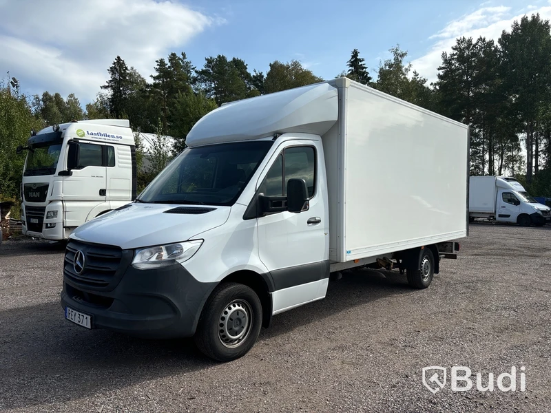 Mercedes-Benz Sprinter | 10124 mil | 2018 | RICC | sidodörr