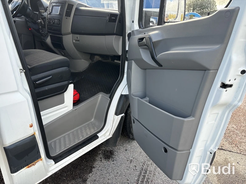 Mercedes-Benz Sprinter | 20990 mil | 2018 | BÄR | värme i CAB-skåp