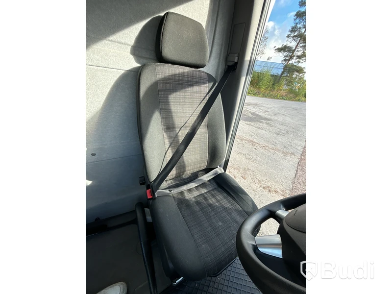 Mercedes-Benz Sprinter | 20990 mil | 2018 | BÄR | värme i CAB-skåp