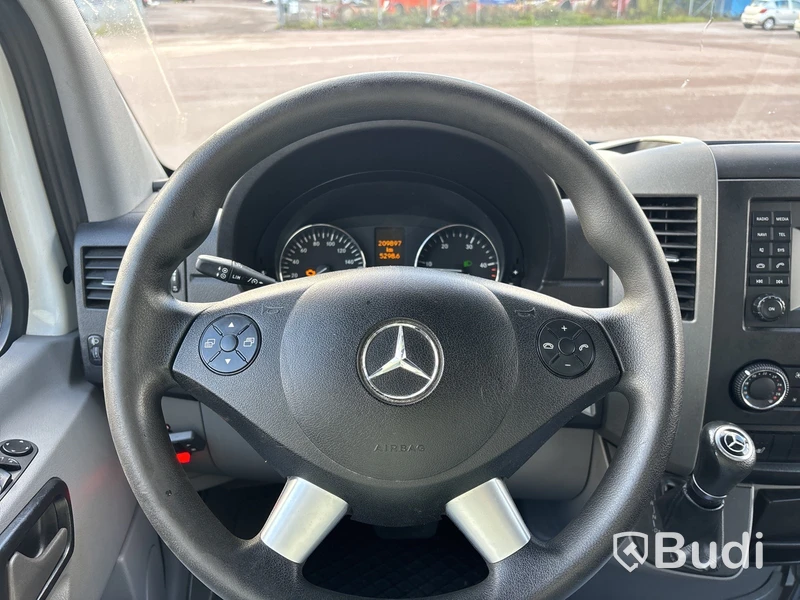 Mercedes-Benz Sprinter | 20990 mil | 2018 | BÄR | värme i CAB-skåp