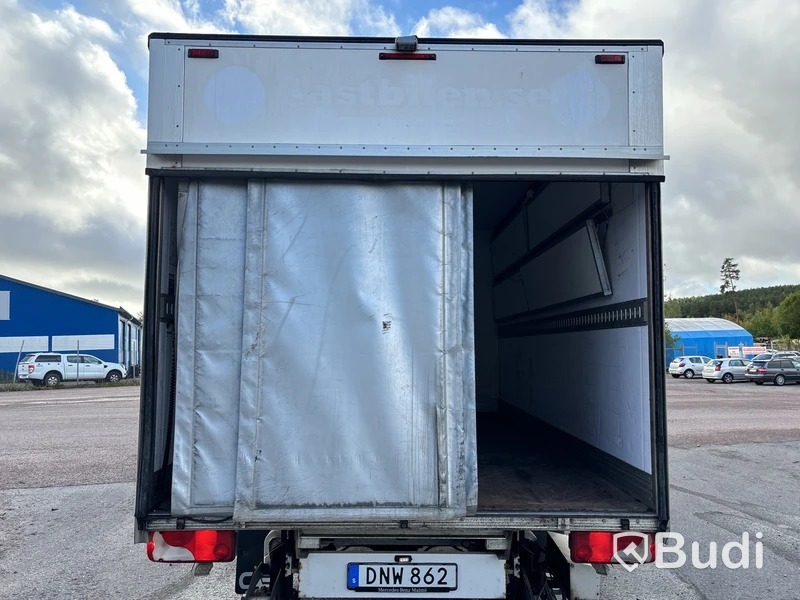 Mercedes-Benz Sprinter | 20990 mil | 2018 | BÄR | värme i CAB-skåp
