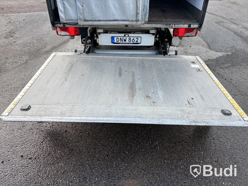Mercedes-Benz Sprinter | 20990 mil | 2018 | BÄR | värme i CAB-skåp