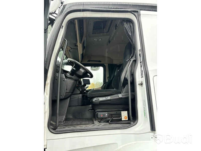 Mercedes-Benz Actros | 69233 mil | 2015 | PLS | ÖBS | RICC
