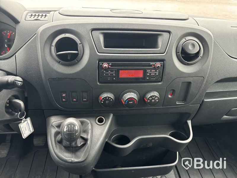 Kylbil Nissan NV400 | 20313 mil | 145hk | 2018 | Salaskåp | Zepro
