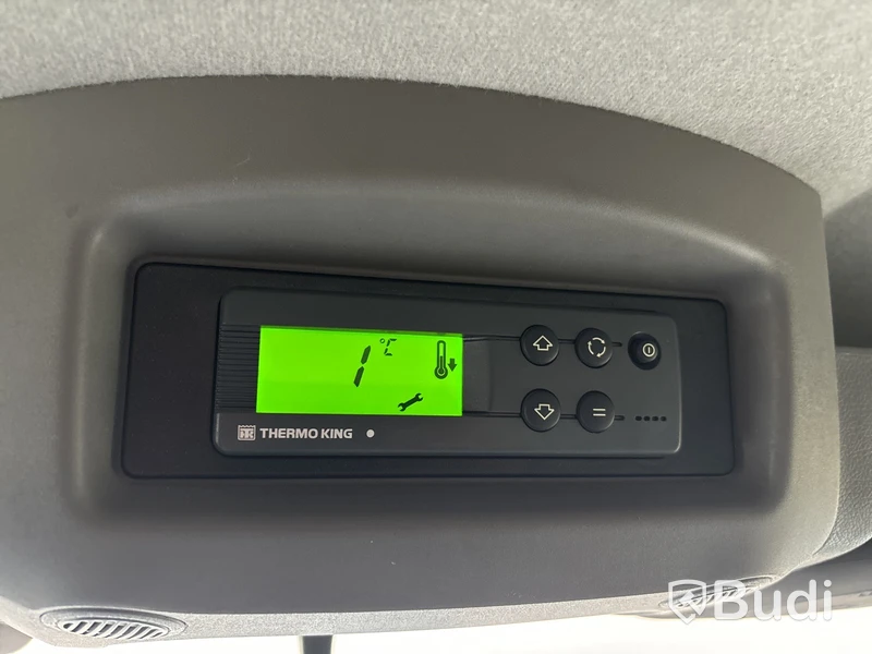 Kylbil Nissan NV400 | 20313 mil | 145hk | 2018 | Salaskåp | Zepro