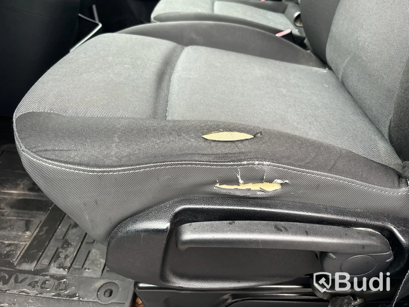 Kylbil Nissan NV400 | 20313 mil | 145hk | 2018 | Salaskåp | Zepro