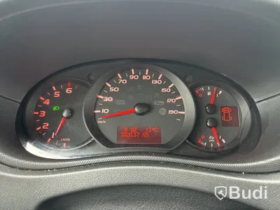 Kylbil Nissan NV400 | 20313 mil | 145hk | 2018 | Salaskåp | Zepro