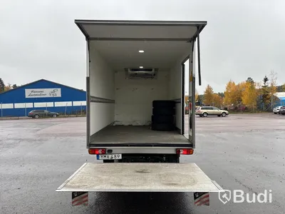 Kylbil Nissan NV400 | 20313 mil | 145hk | 2018 | Salaskåp | Zepro
