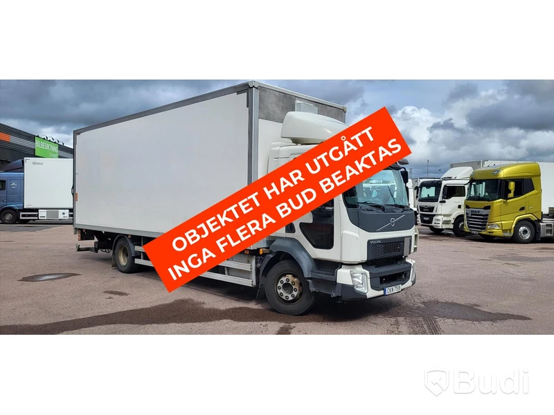 Lastbil Volvo FL 250 4x2 | 2014 | Euro6 | PLS-skåp med öppningsbarsida