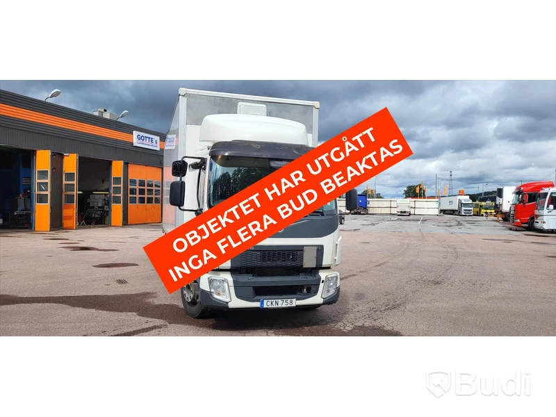 Lastbil Volvo FL 250 4x2 | 2014 | Euro6 | PLS-skåp med öppningsbarsida