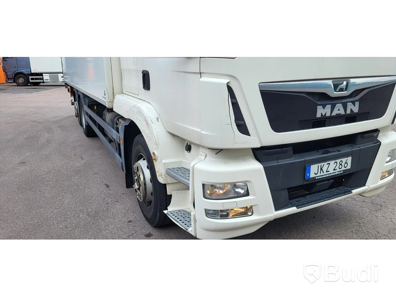 Lastbil  MAN TGM 26.320 6x2-4 LL | 2018 | Euro6 | JPGS-Skåp. - EXPORT