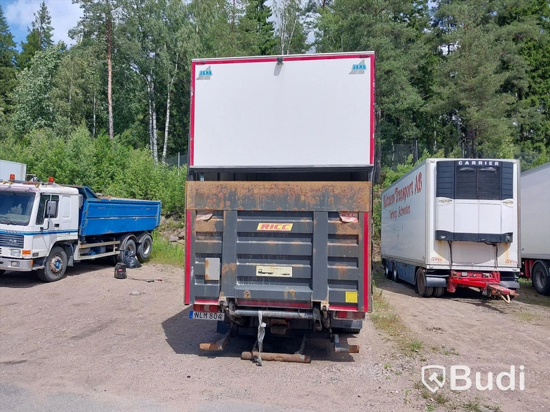 Lastbil MERCEDES-BENZ 963-0-C, 2015 -Reparationsobjekt