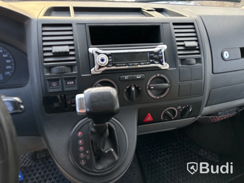 Lätt lastbil Volkswagen Transporter Chassi Double Cab T30 2.5 TDI | Automat | 131hk | 2006