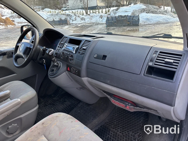 Lätt lastbil Volkswagen Transporter Chassi Double Cab T30 2.5 TDI | Automat | 131hk | 2006