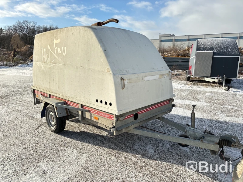 Släpvagn med kåpa. Sävsjösläpet 1000 -2005
