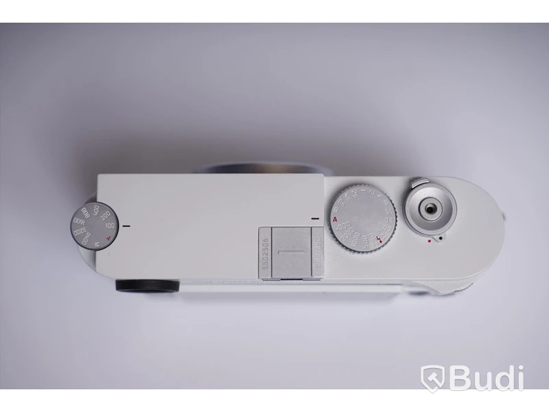 Leica M10-P  White ink Summilux-M 1:1.4/50 ASPH