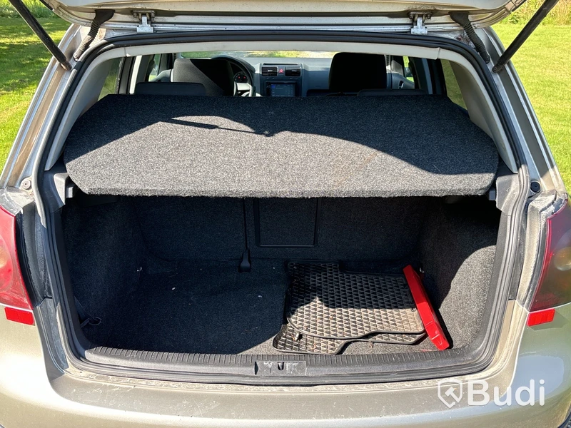 Volkswagen Golf 2.0 TDI | 140 hk | 28729 mil | 2005