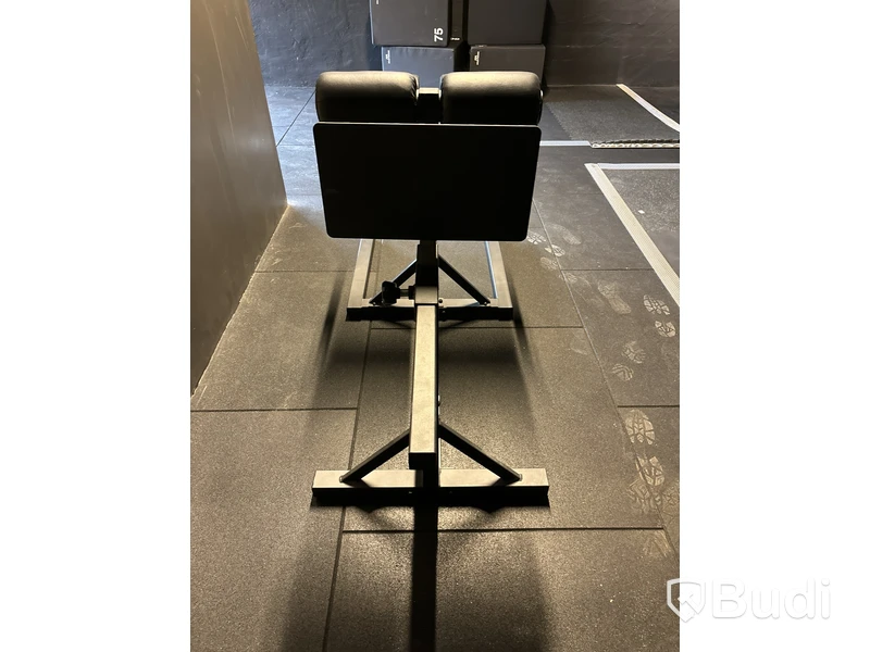 1 st GHD-bänk Kraftmark