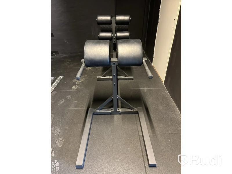 1 st GHD-bänk Kraftmark