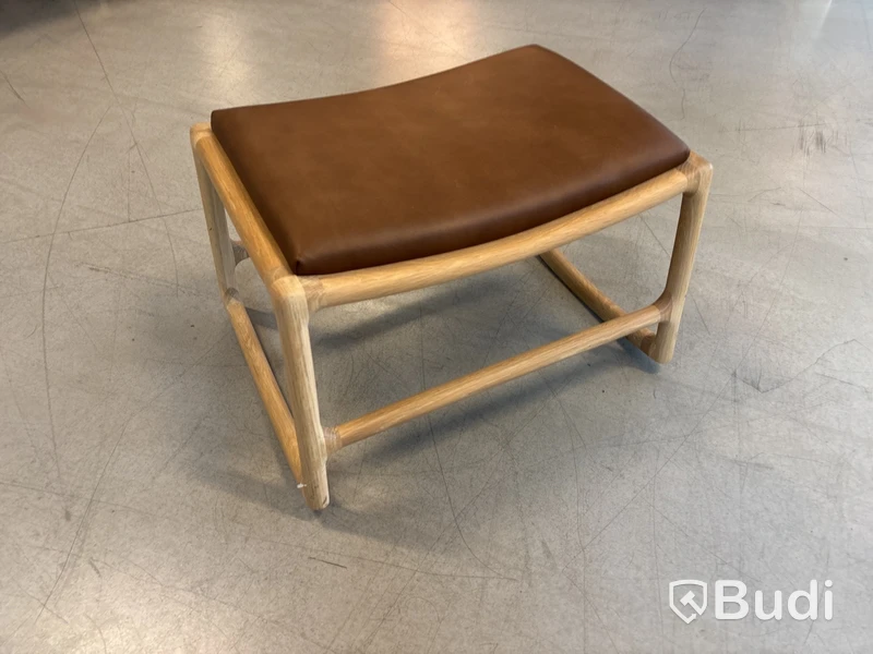 Fotpall Gazza Dedo-Footstool. Ord. pris inkl. moms: ca 8060 kr