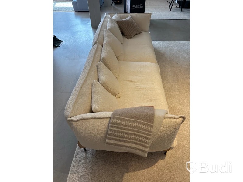 Soffa Fogia Jord. Ord. pris inkl. moms: ca 152 575 kr