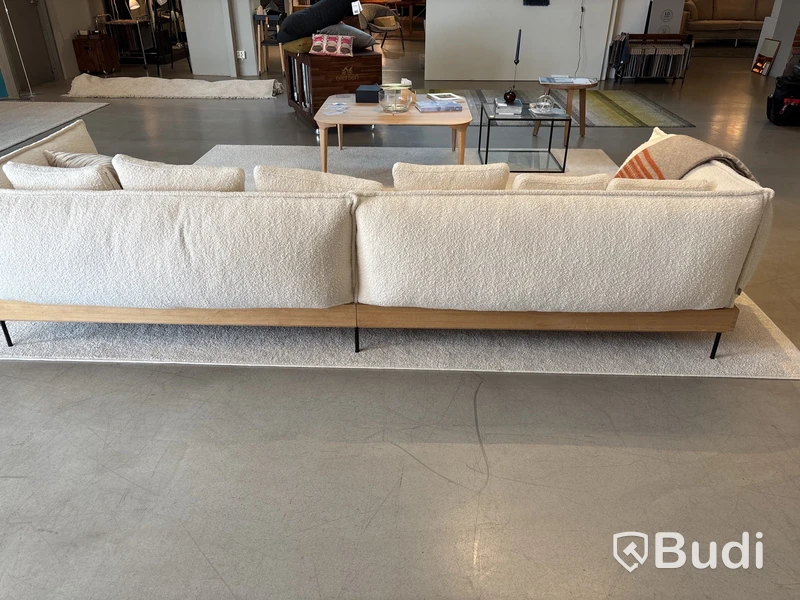 Soffa Fogia Jord. Ord. pris inkl. moms: ca 152 575 kr