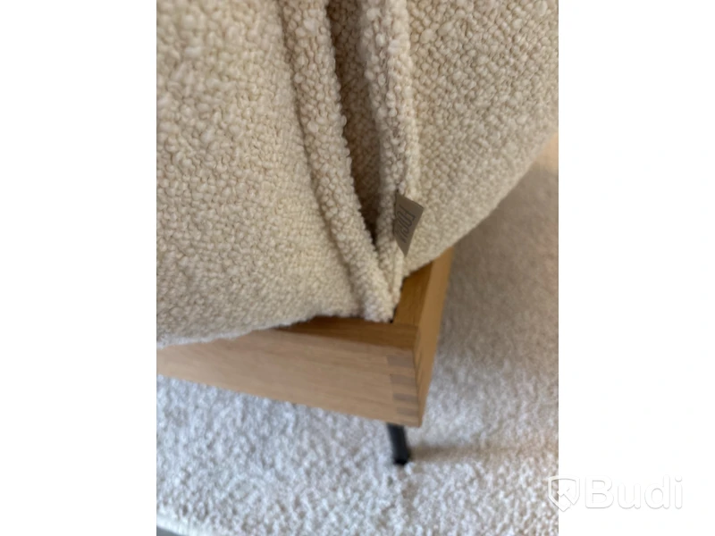 Soffa Fogia Jord. Ord. pris inkl. moms: ca 152 575 kr