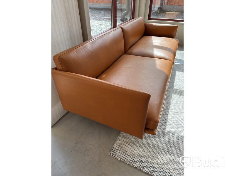 Soffa Muuto Outlane. Ord. pris inkl. moms: ca 59 995 kr