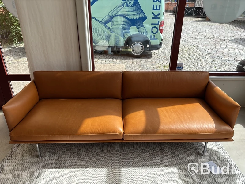 Soffa Muuto Outlane. Ord. pris inkl. moms: ca 59 995 kr