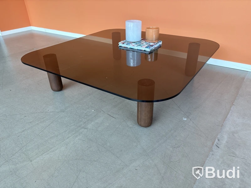 Soffbord Fogia Big Sur Sofa Table.  Ord. pris inkl. moms: ca 16 620 kr