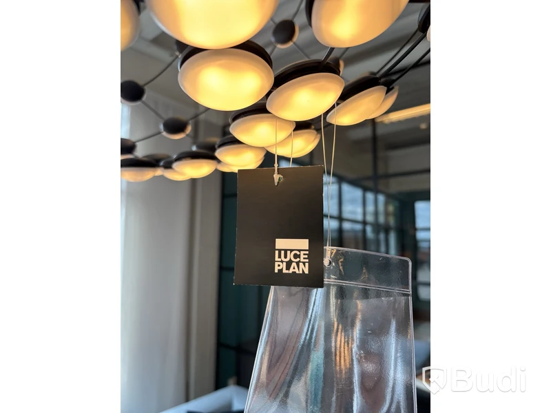 Taklampa Luceplan. Ord. pris inkl. moms: ca 46 000 kr