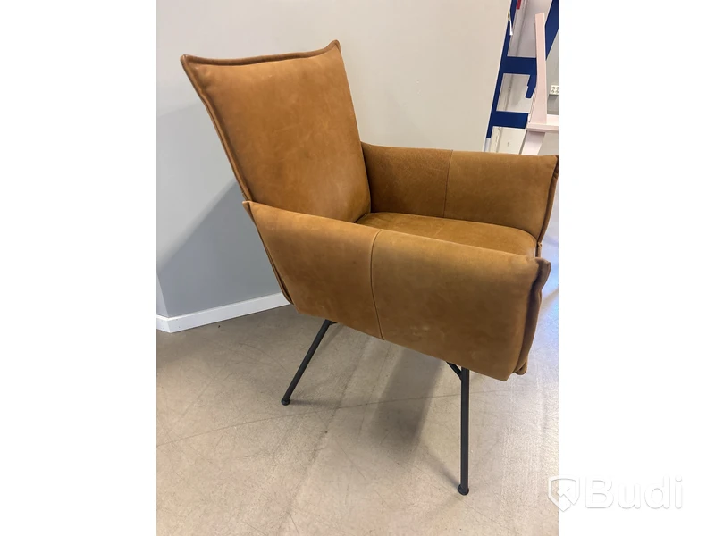 6 st. stolar Jess. Ord. pris inkl. moms: ca 60 000 kr