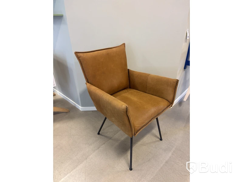 6 st. stolar Jess. Ord. pris inkl. moms: ca 60 000 kr