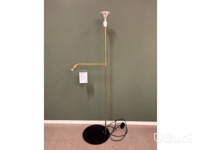 Golvlampa Örsjö Galax. Ord. pris inkl. moms: ca 10 095 kr