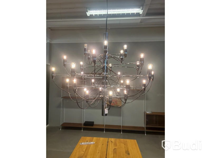 Taklampa Halo chandelier, Ord. pris inkl. moms: ca 21 350 kr