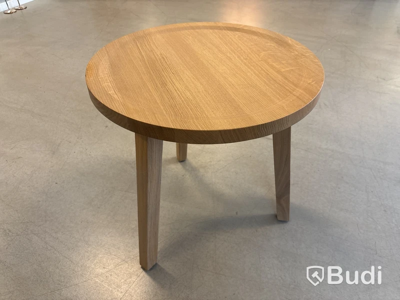Soffbord Caroline Ek Coco Globe. Ord. pris inkl. moms: ca 7500 kr