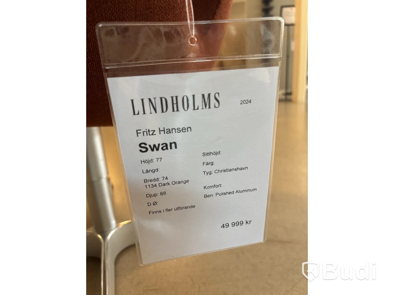 Fåtölj Fritz Hansen Swan. Ord. pris inkl. moms: ca 49 999 kr
