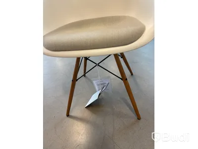Stol Vitra Eames. Ord. pris inkl. moms: ca 12 860 kr