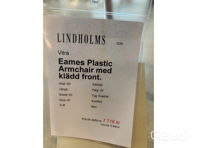 Stol Vitra Eames. Ord. pris inkl. moms: ca 12 860 kr