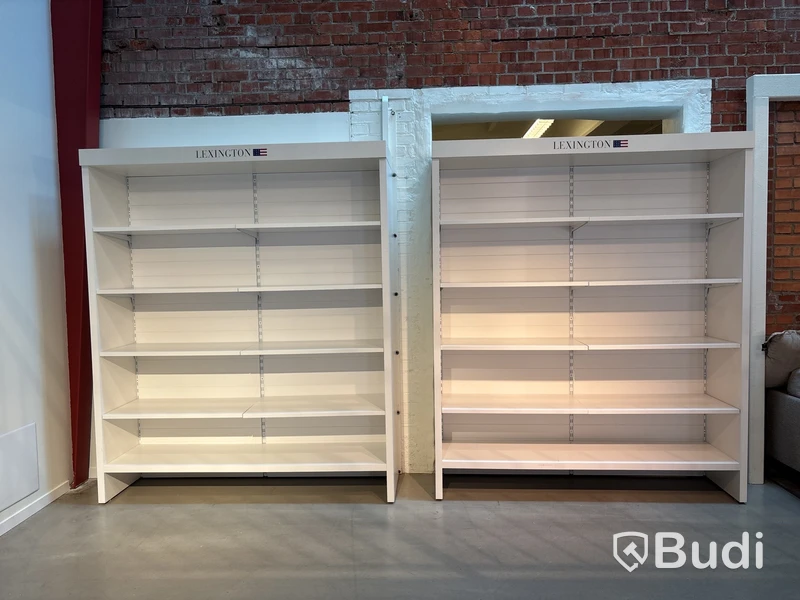 2 st. Butikshyllor Lexington. Ordinarei pris inkl. moms: ca 3000 kr
