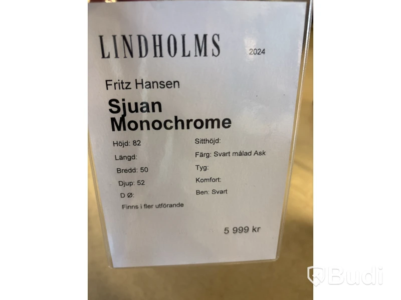 Stol Fritz Hansen Sjuan Monochrome. Ord. pris inkl. moms: ca 8299 kr