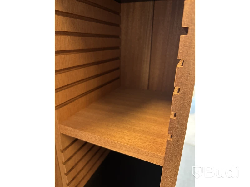Skåp Källemo. Ord. pris inkl. moms: ca 33 950 kr