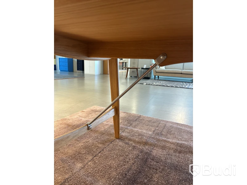 Matbord Carl Hansen Hunting Table. Ord. pris inkl. moms: ca 41 144 kr