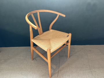4 st. Stolar Carl Hansen & Søn, CH24. Ord. pris inkl. moms: ca 20 000 kr