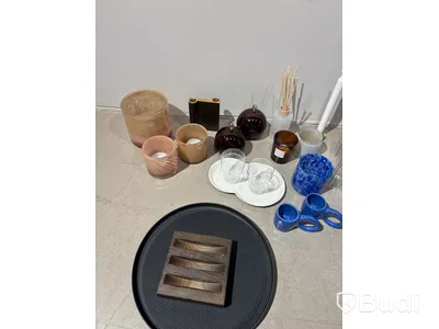 Parti med diverse inredningsdetaljer. Totalt ord. pris inkl. moms: ca 3500 kr