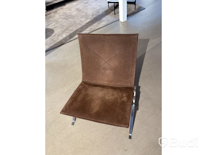 Fåtölj Fritz Hansen PK22 Läder Ord pris inkl. moms: ca 69 000kr.