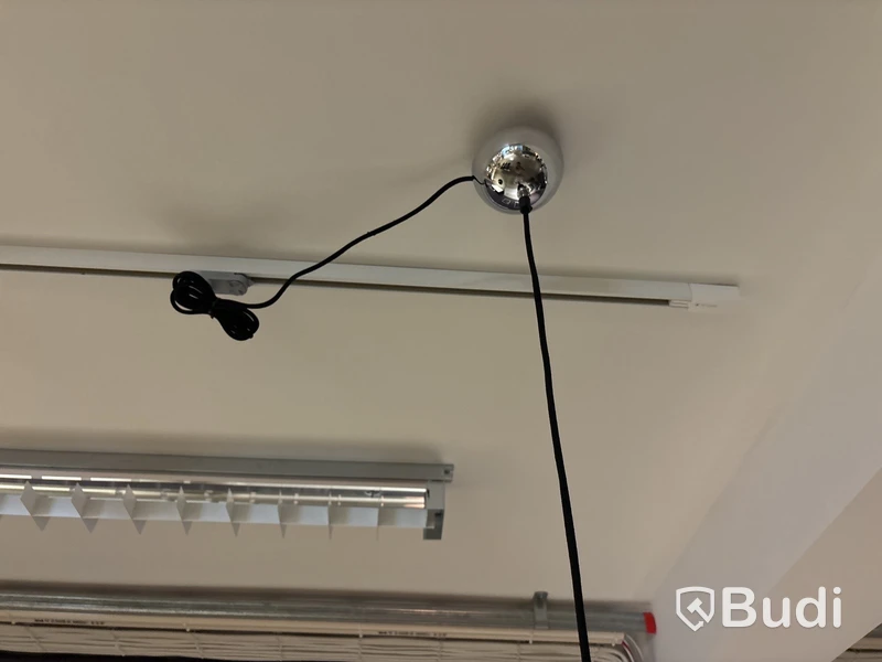 Taklampa Verpan VP Globe Pendal. Ord. pris inkl. moms: ca 20 395 kr